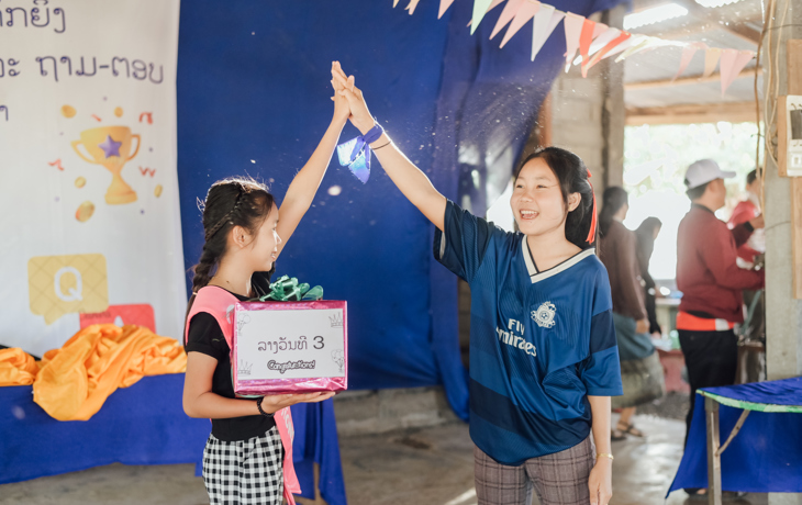 Volunteer with Room to Read