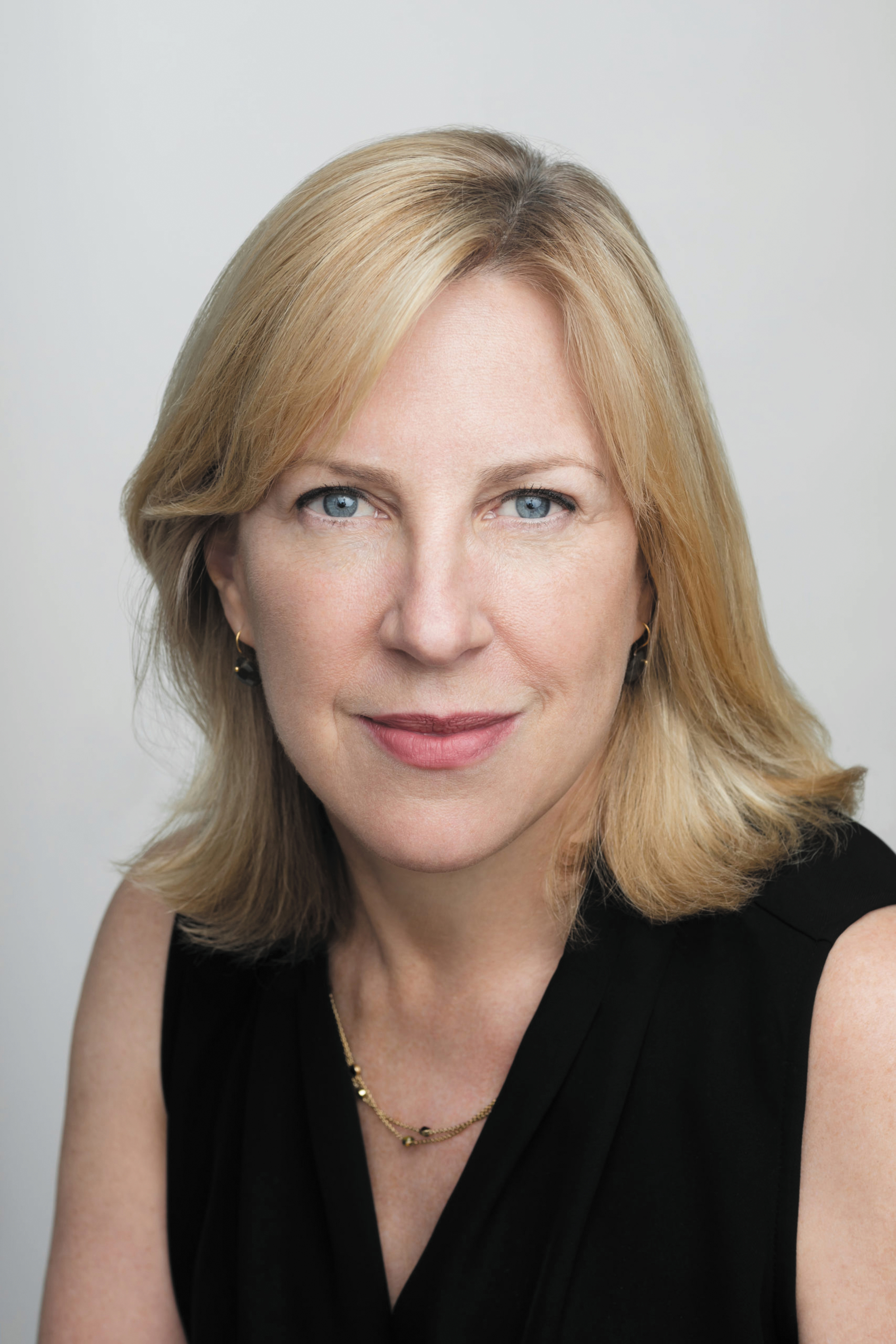 Christina Baker Kline headshot